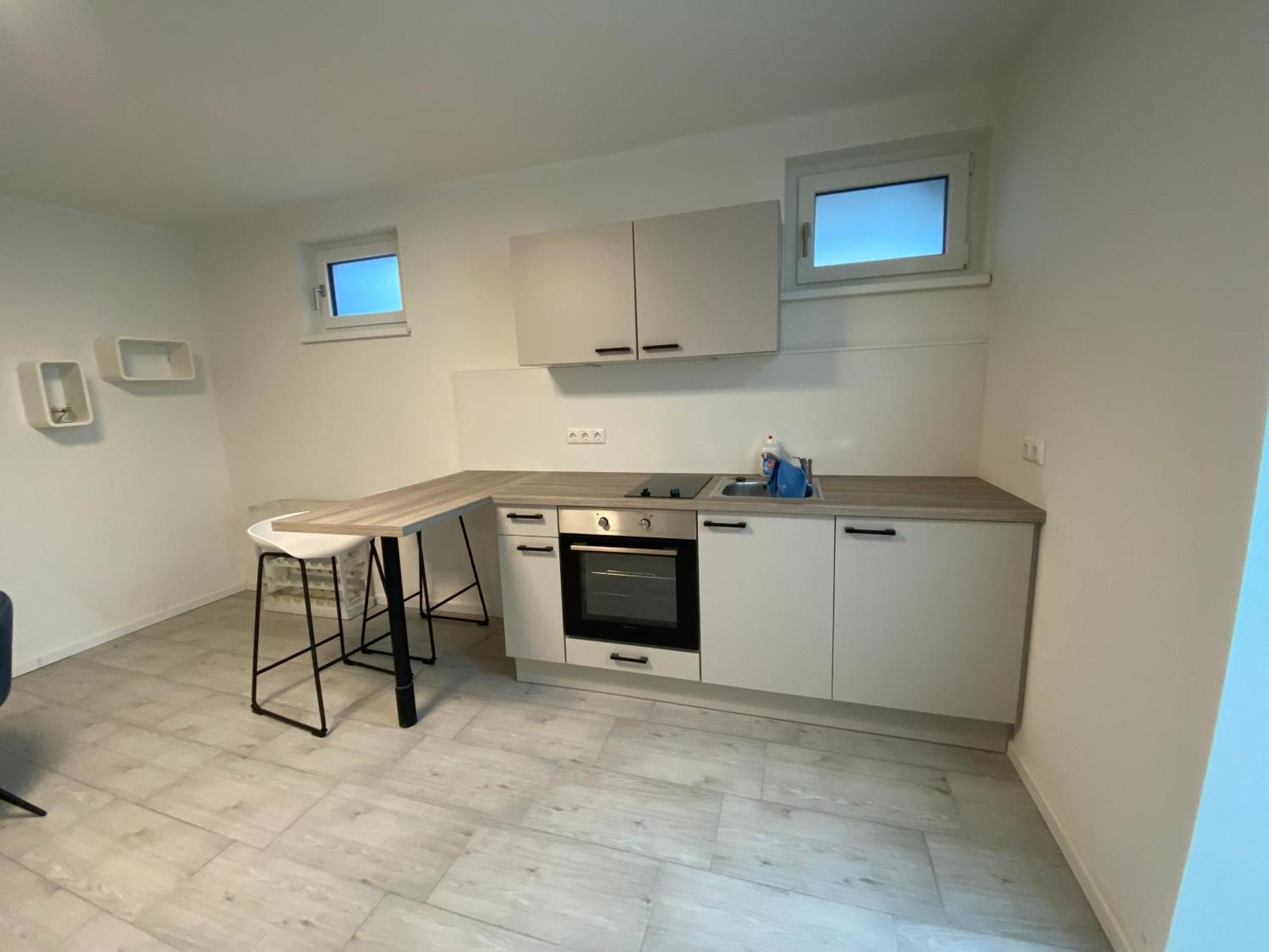 Simon Apartment